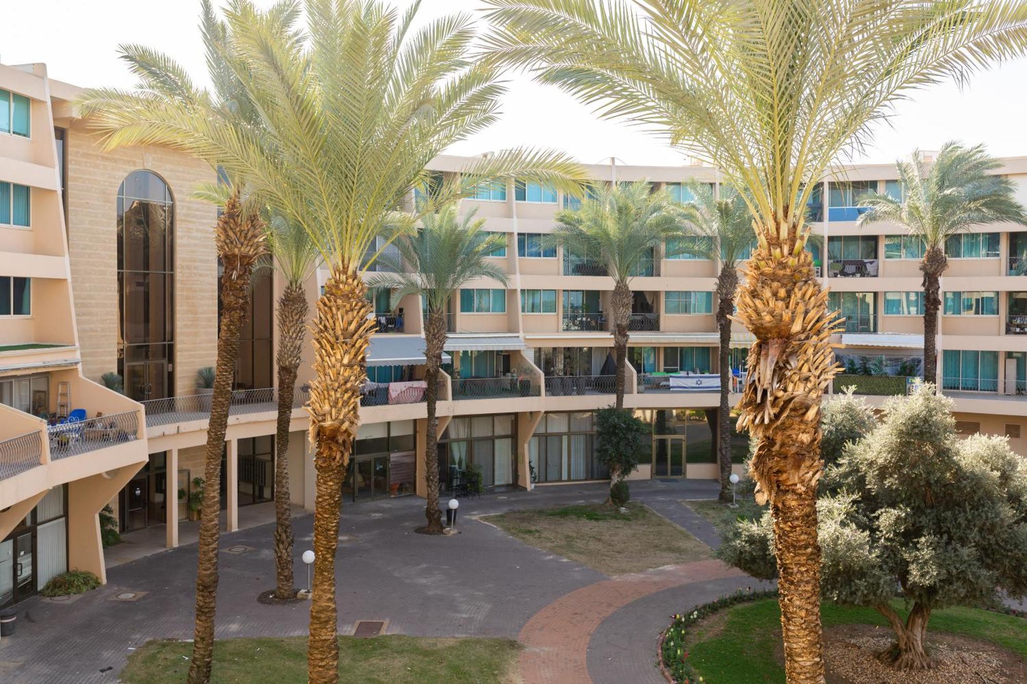 Ferienwohnung Gma Caesarea Exterior foto